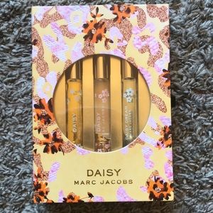 Daisy collection